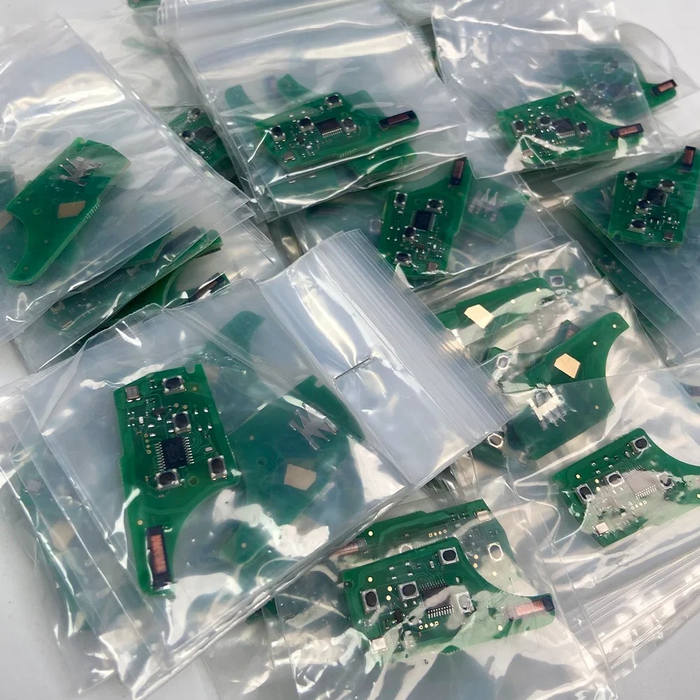 Płytka obwodu kluczyka samocho – Proto Board recenzja i cena